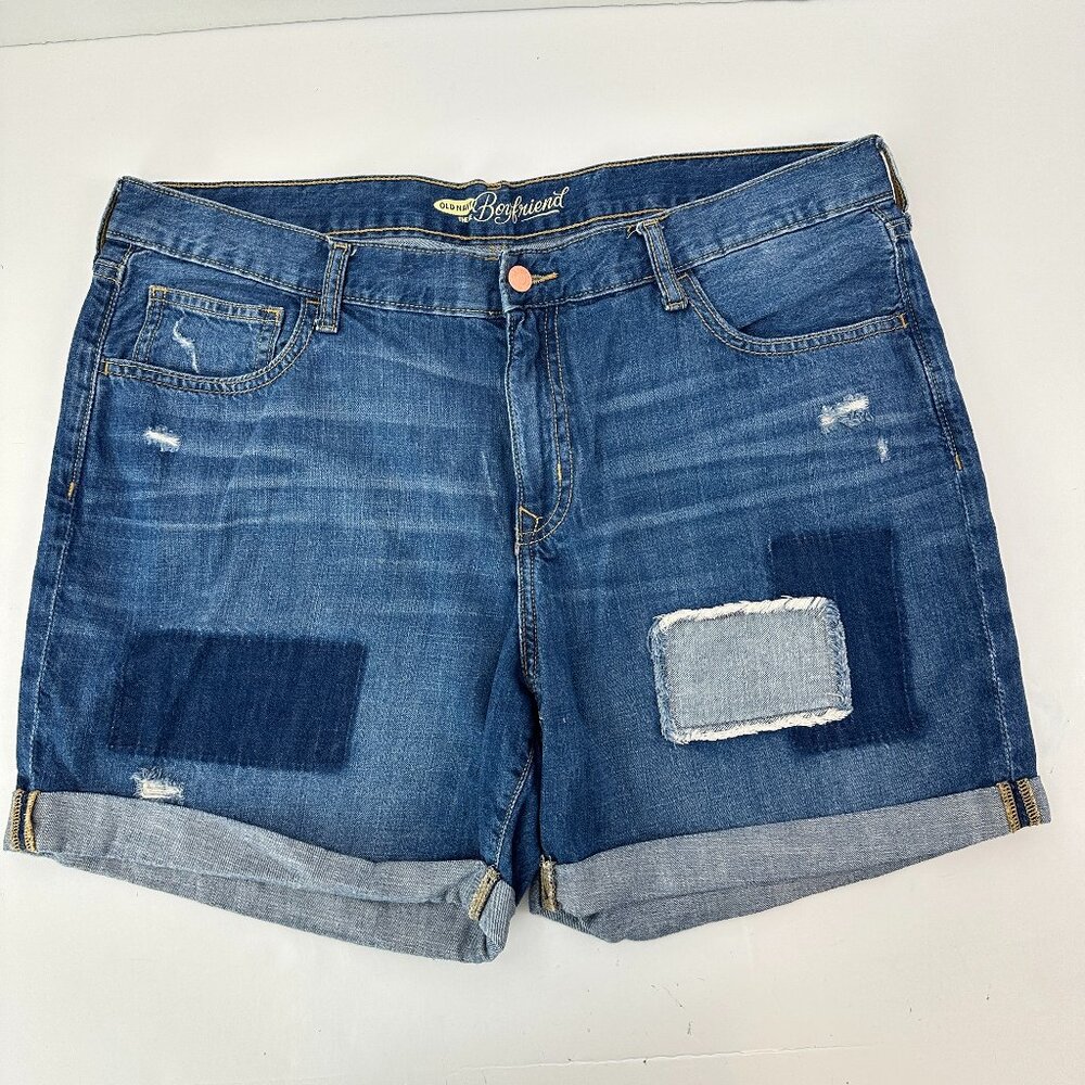 Old Navy The Boyfriend Distressed Cuffed Women's size 16 Blue Denim jean‎ Shorts
